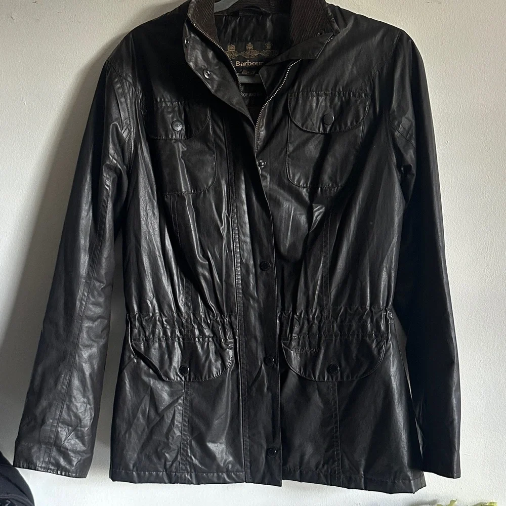Barbour Women's wax like  Jacket size US 6 - Picture 2 of 9